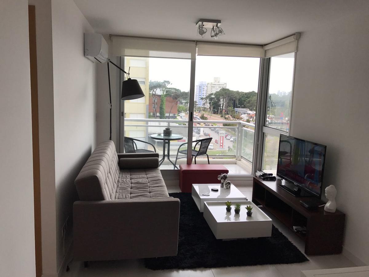 Bellagio Tower Apartment Пунта дел Есте Екстериор снимка