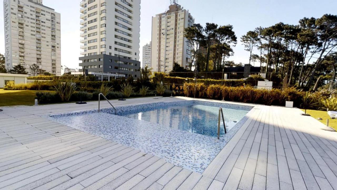 Bellagio Tower Apartment Пунта дел Есте Екстериор снимка