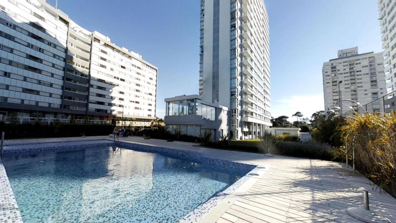 Bellagio Tower Apartment Пунта дел Есте Екстериор снимка